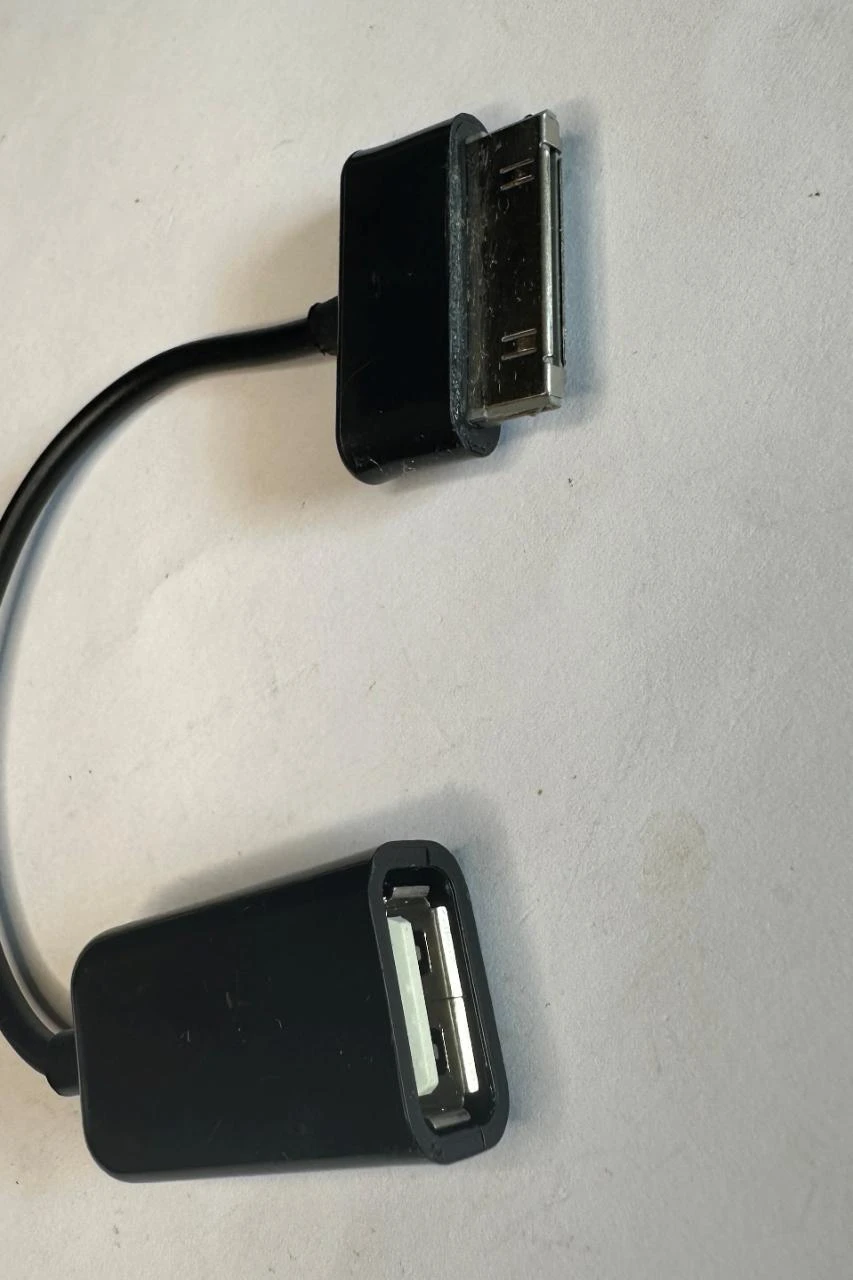 Adaptador OTG con conector de 30 pines – photo 2